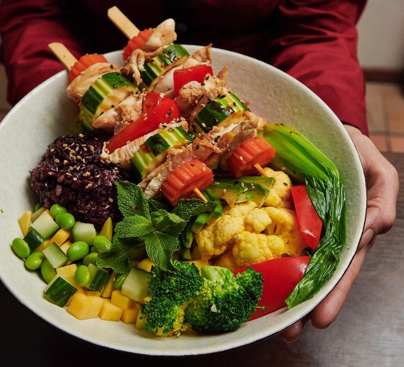 OMELYs BOWL